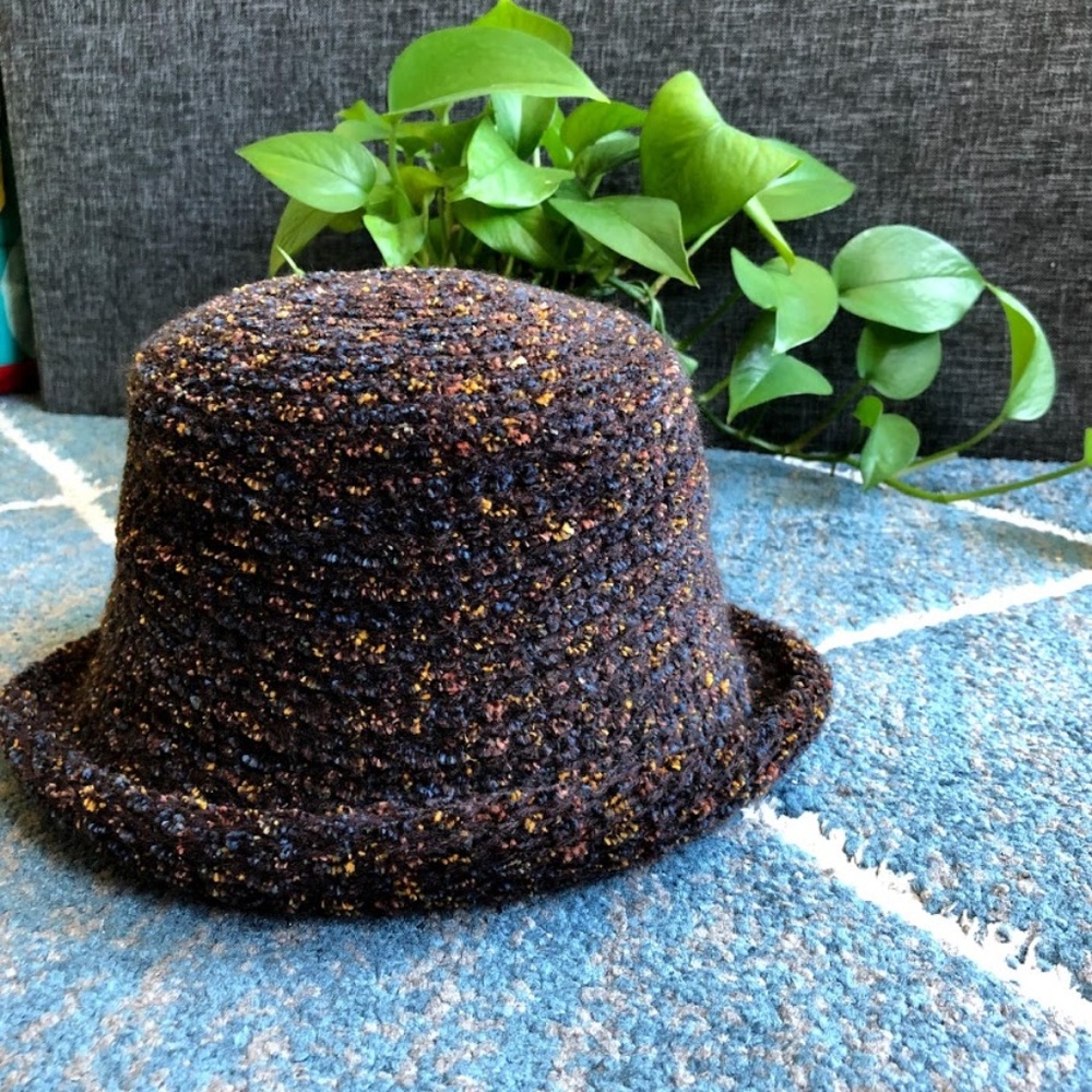 90s Knit Bucket Hat